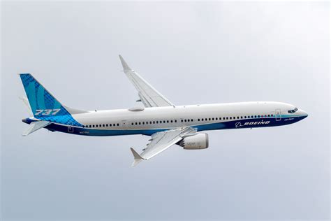 The Story Of And Differences Between Boeing's 777 .